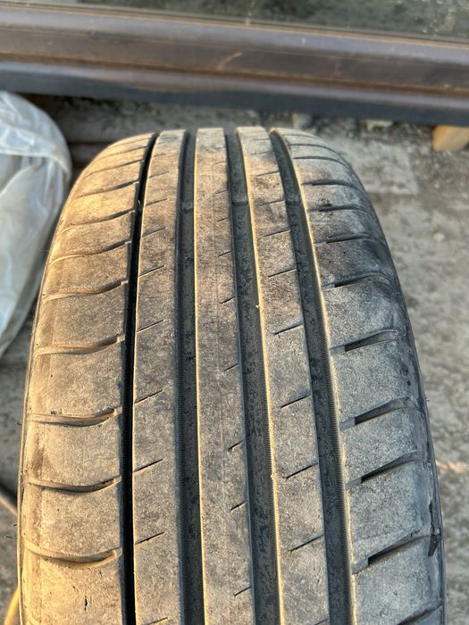 Продам комплект летних шин 205/50/17