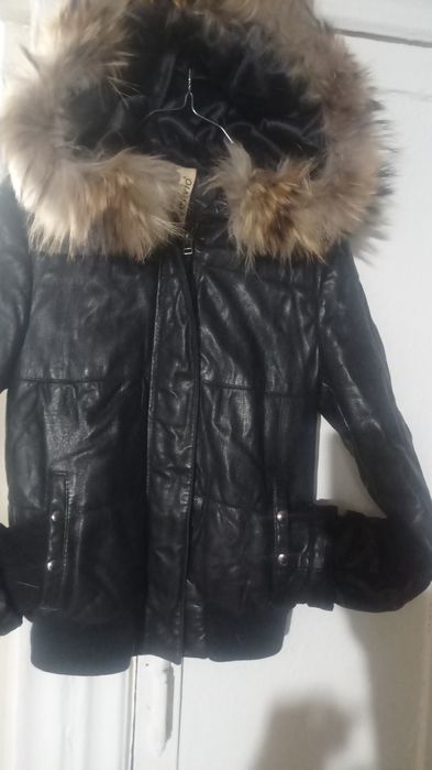 Продажа вещей женская куртка ,детская обувь