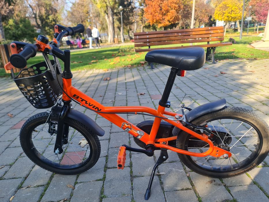 Vand bicicleta copii 4-6 ani