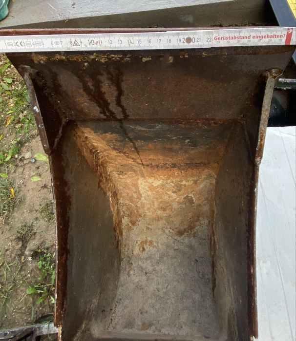 Cupa sapat miniexcavatoare 2.5-2.9 T, sistem de prindere Lehnoff