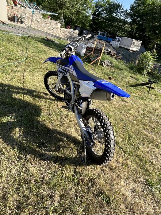 Cross Yamaha 250