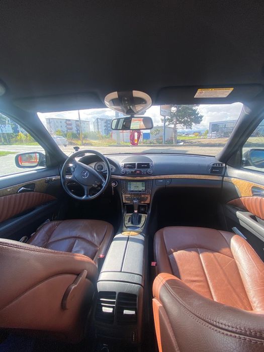Mercedes E Class 220