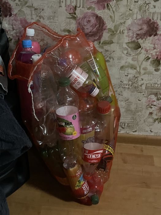 Бутылки целый мешок!!!
