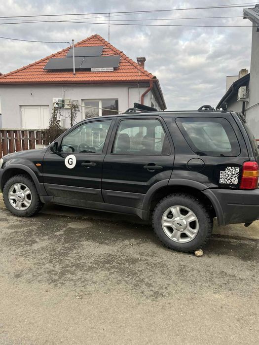 Ford mawerick disponibil