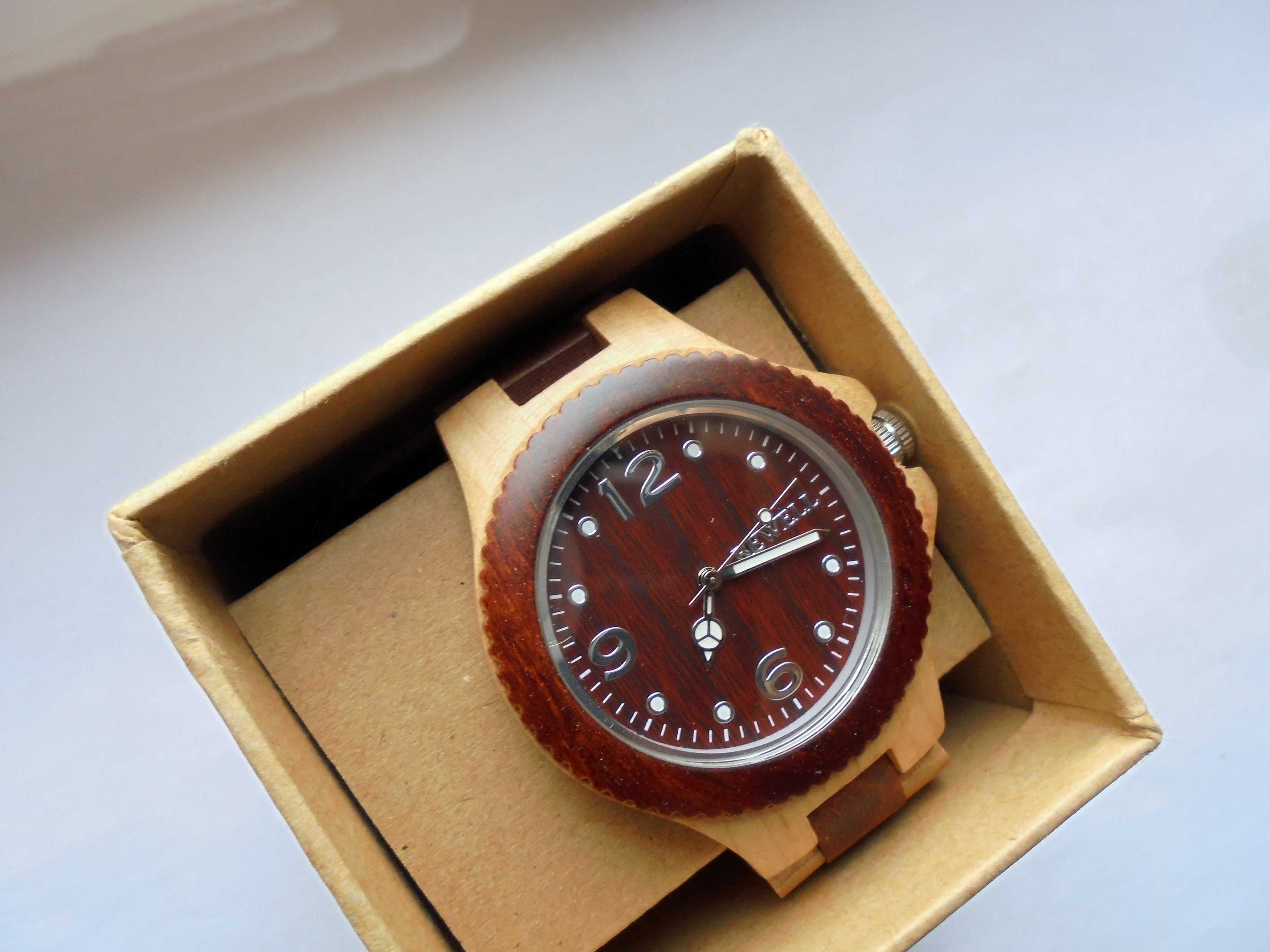 Ceas din lemn Eco (Santal rosu/Artar) Unisex HandMade
