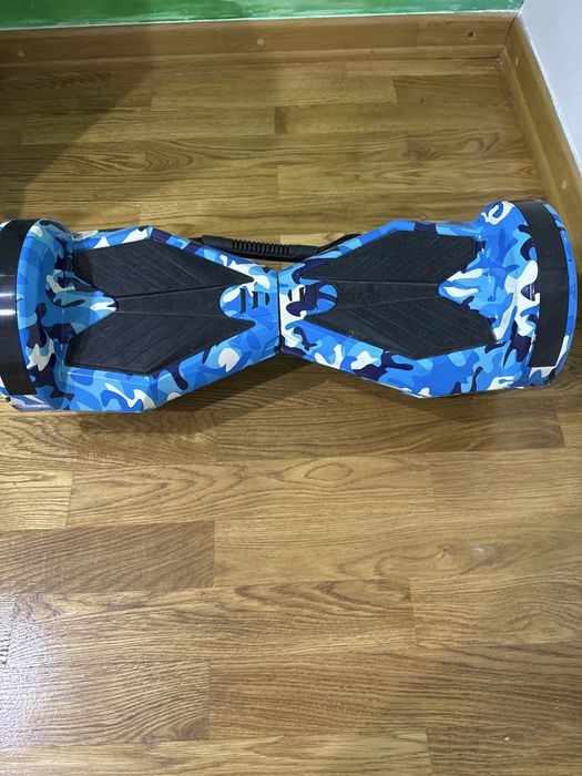 Гироскутер новый с зарядкой рабочий.