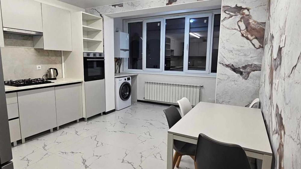 Дава се под наем Двустаен апартамент в София, Малинова долина - 60 кв.м за 400 € - Снимка #1