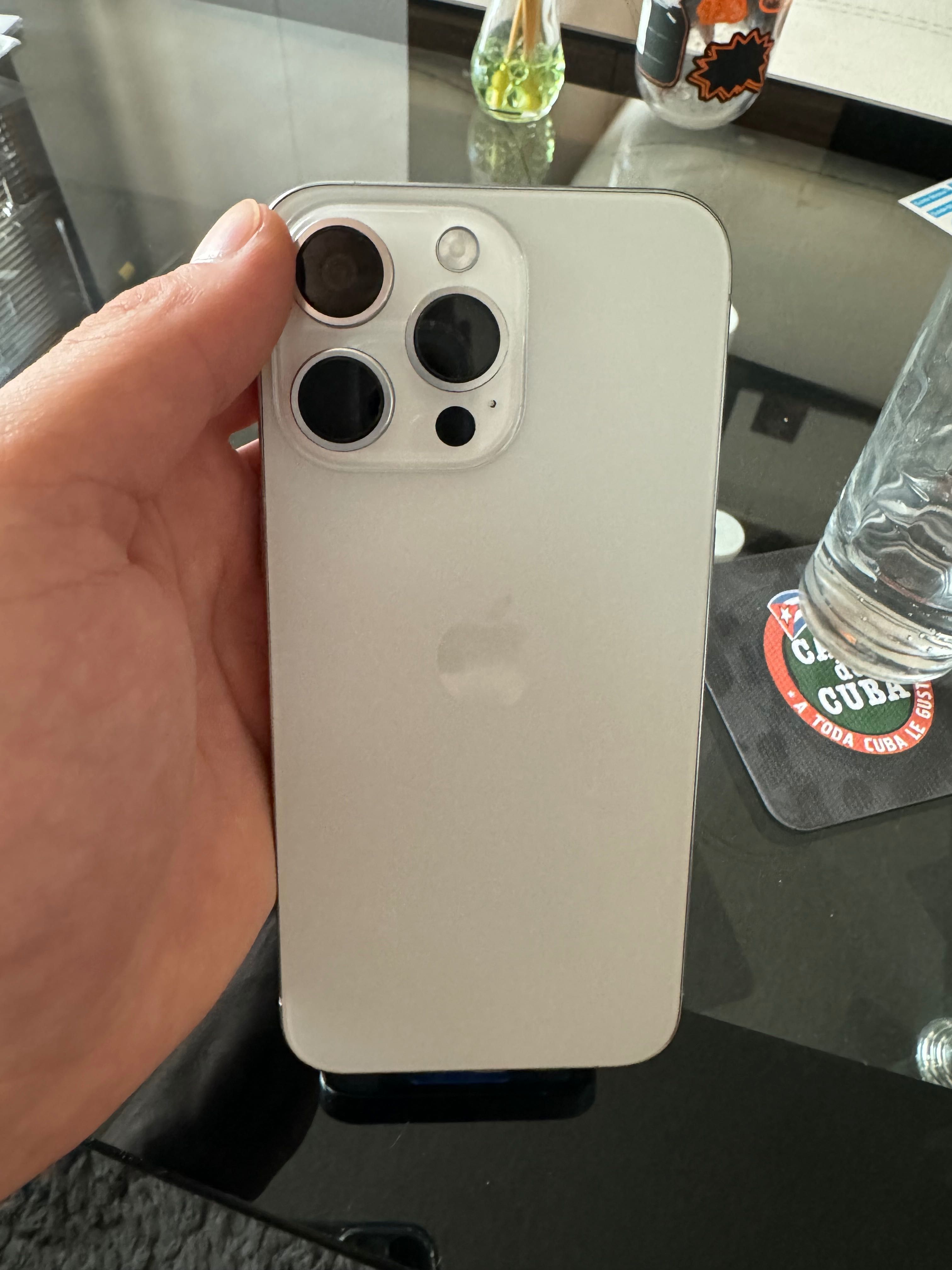 iPhone 15 pro max 1 tb