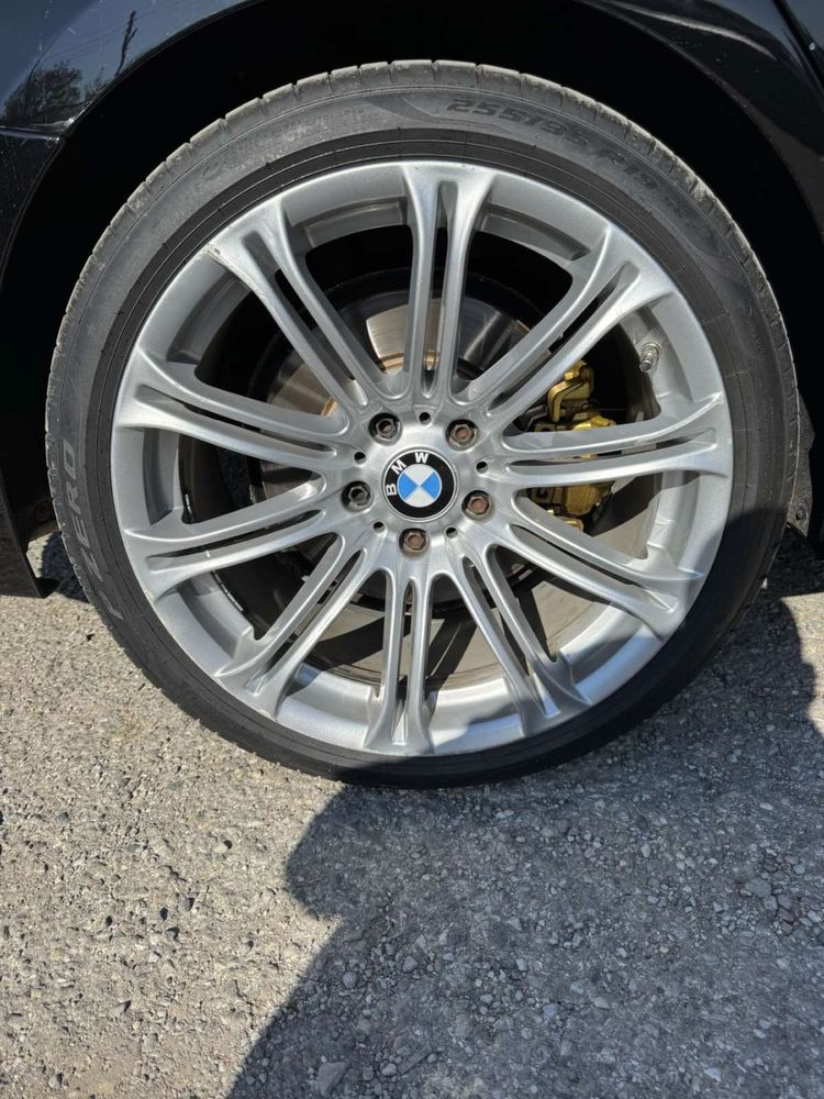 BMW Спорт пакет 19 джанти 5x120 без гуми!!!