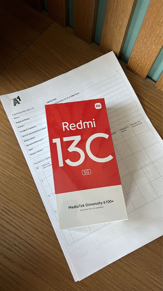 Чисто нов Xiaomi Redmi 13c 5G 4GB RAM - Черен цвят