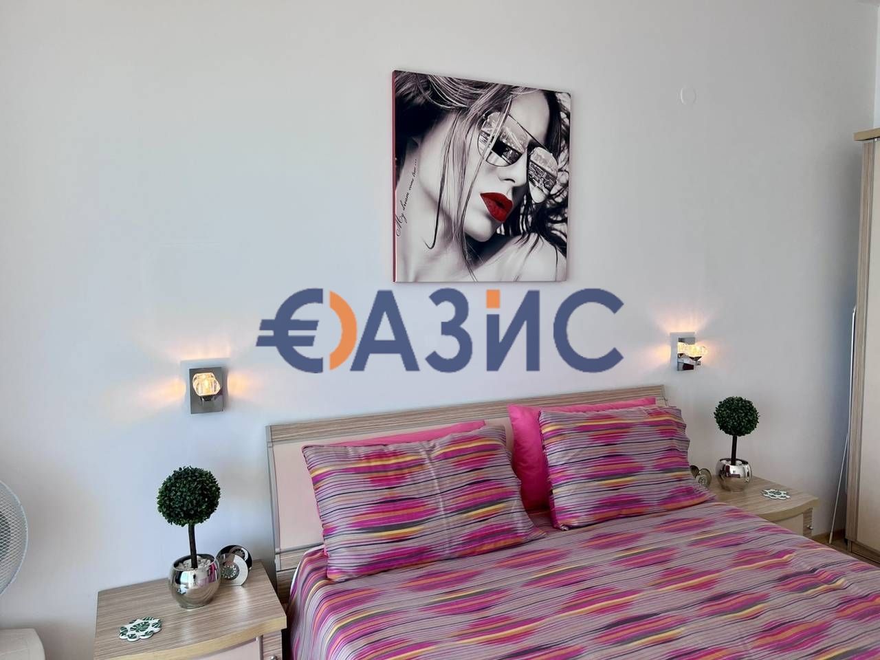 Продава се Двустаен апартамент в Свети Влас - 77 кв.м за 1364 €/кв.м - Снимка #2