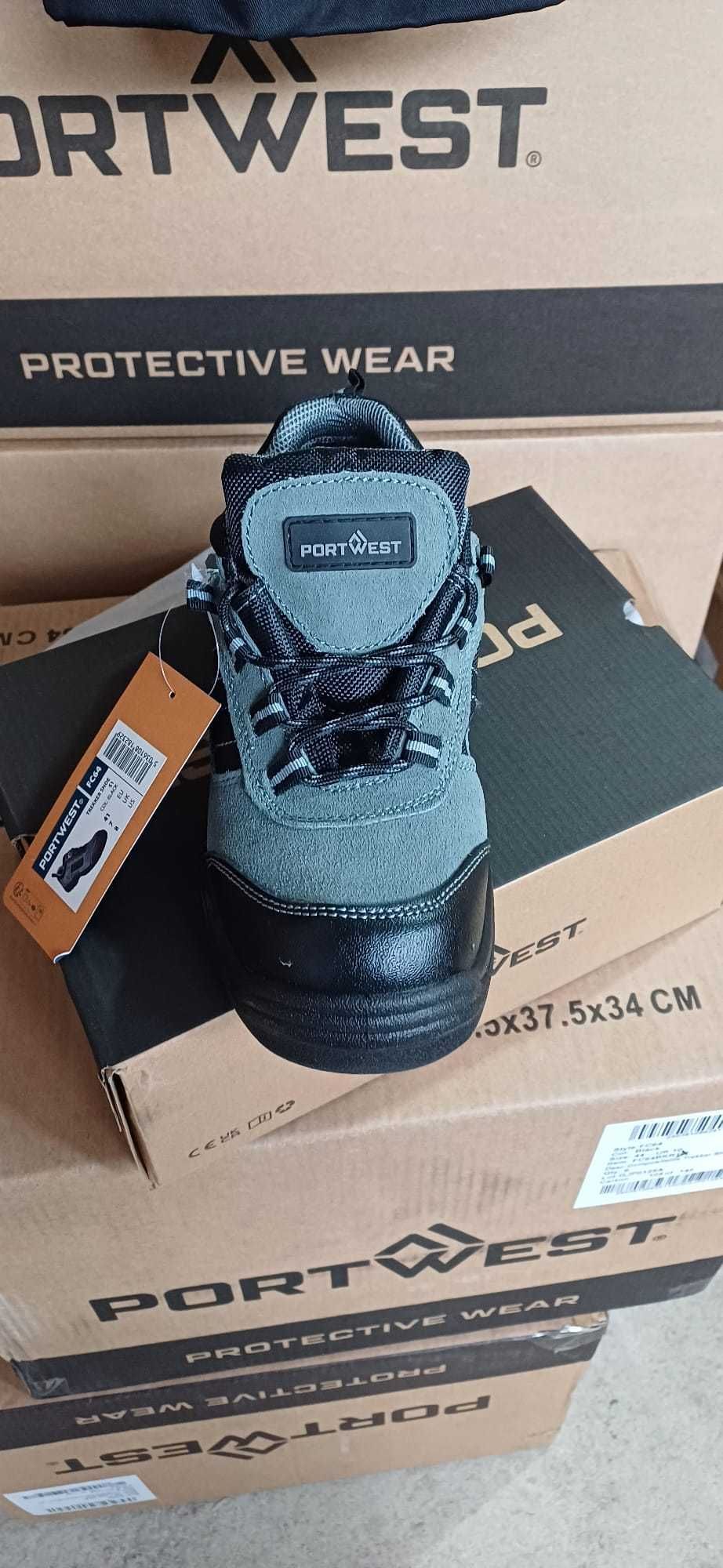 Pantofi/bocanci de protecție cu bombeu din compozit, ultralight