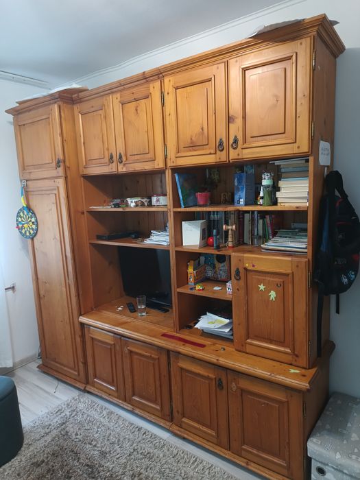 Vând mobilă cameră tineret