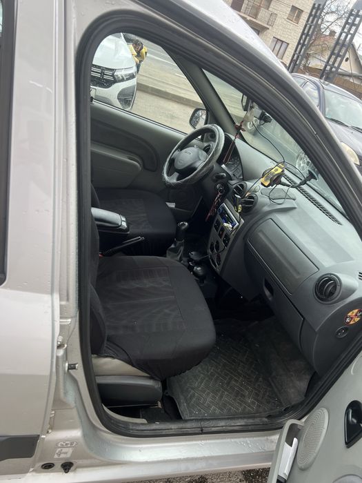 Vand dacia logan 1.5 diesel 2008