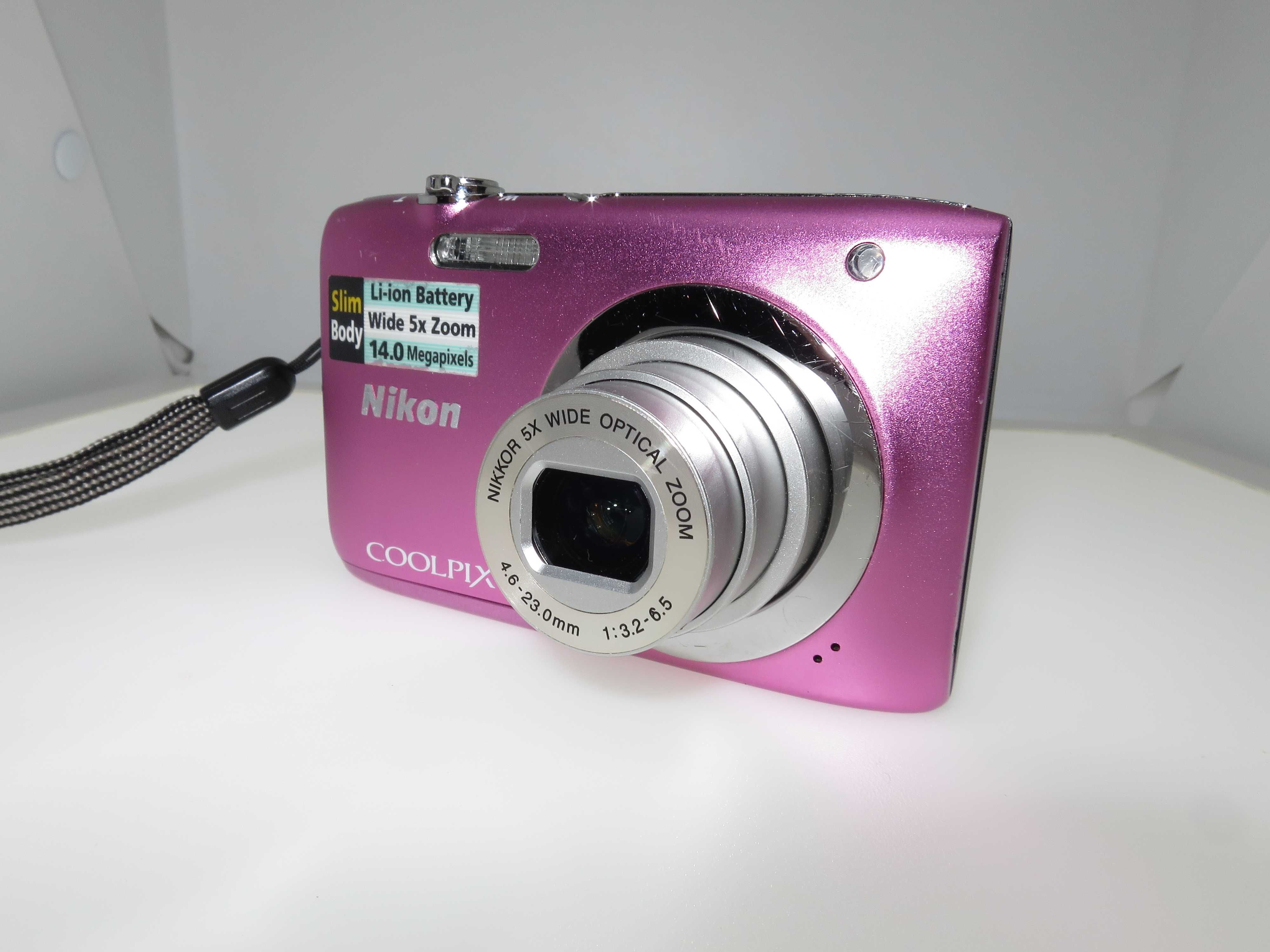 Nikon Coolpix S2600 розов ултра компактен фотоапарат, 14MP комплект