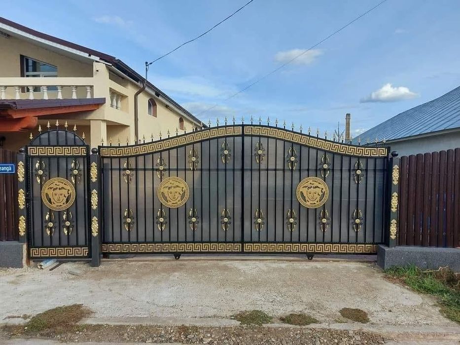 Trepte și scări metalice pentru interior și exterior