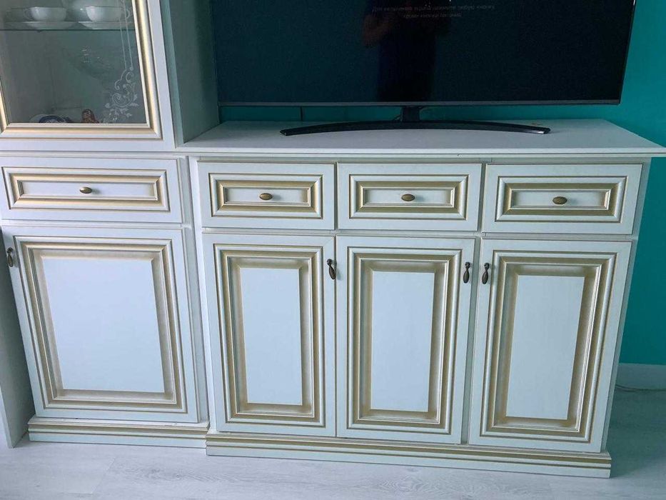 Горка + комод (тумба), белый цвет.