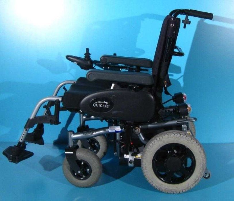 Carucior electric handicap Quickie Tango - 6 km/h