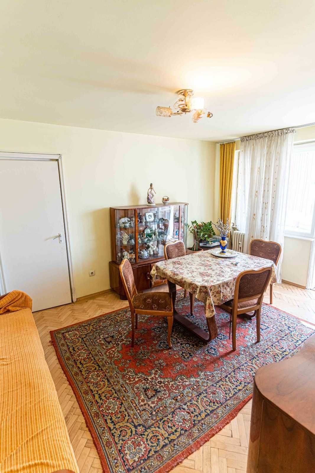 Vand Apartament 3 Camere IANCULUI METROU