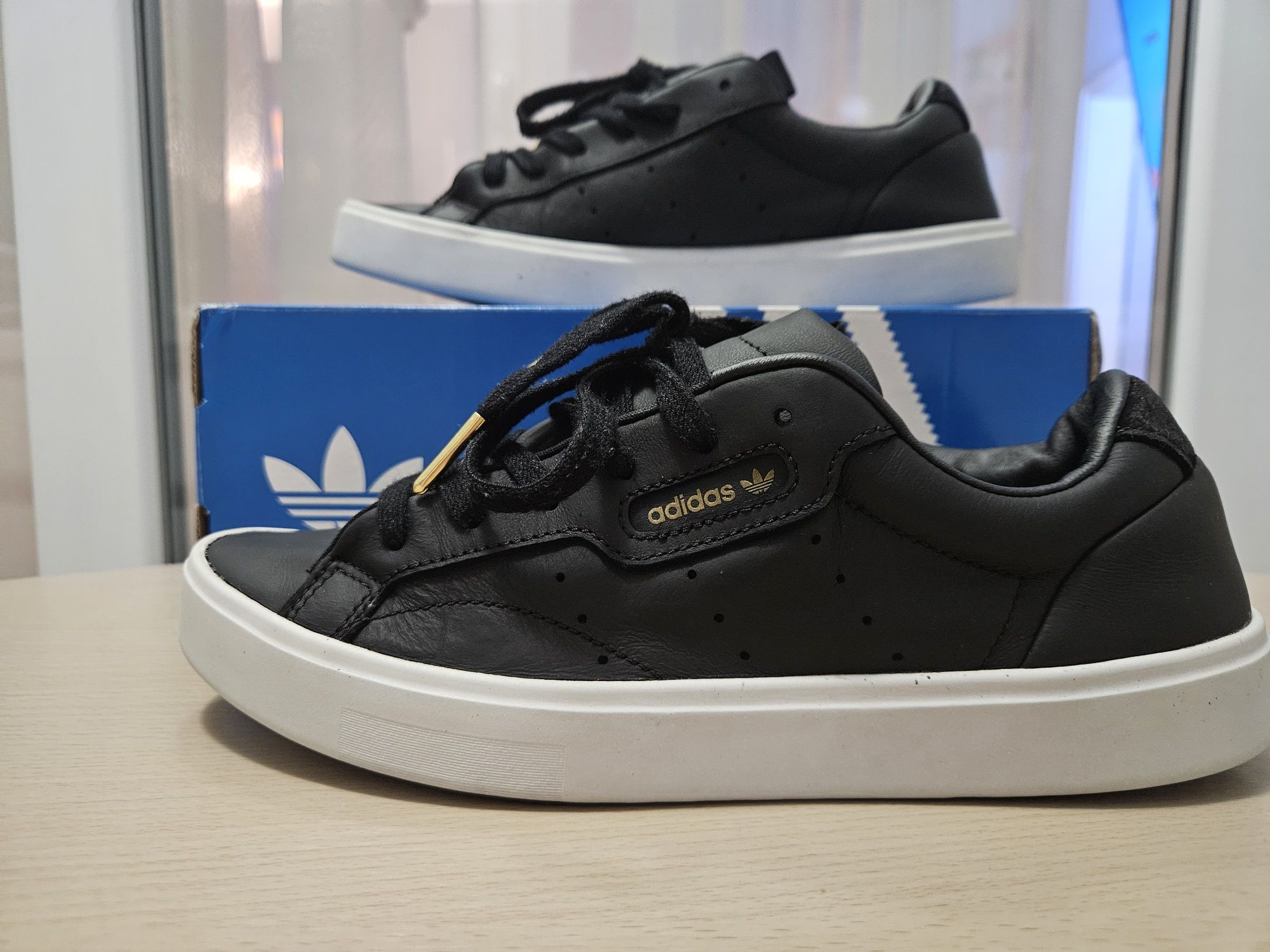 Adidas sleek w Адидас кецове