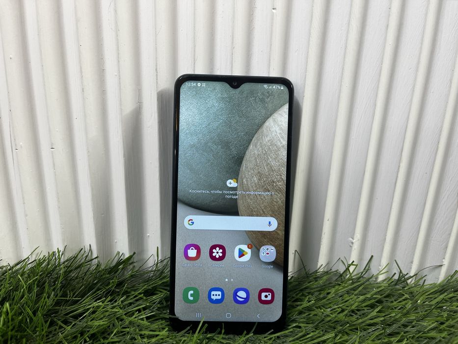 телефон Samsung A12 64 gb