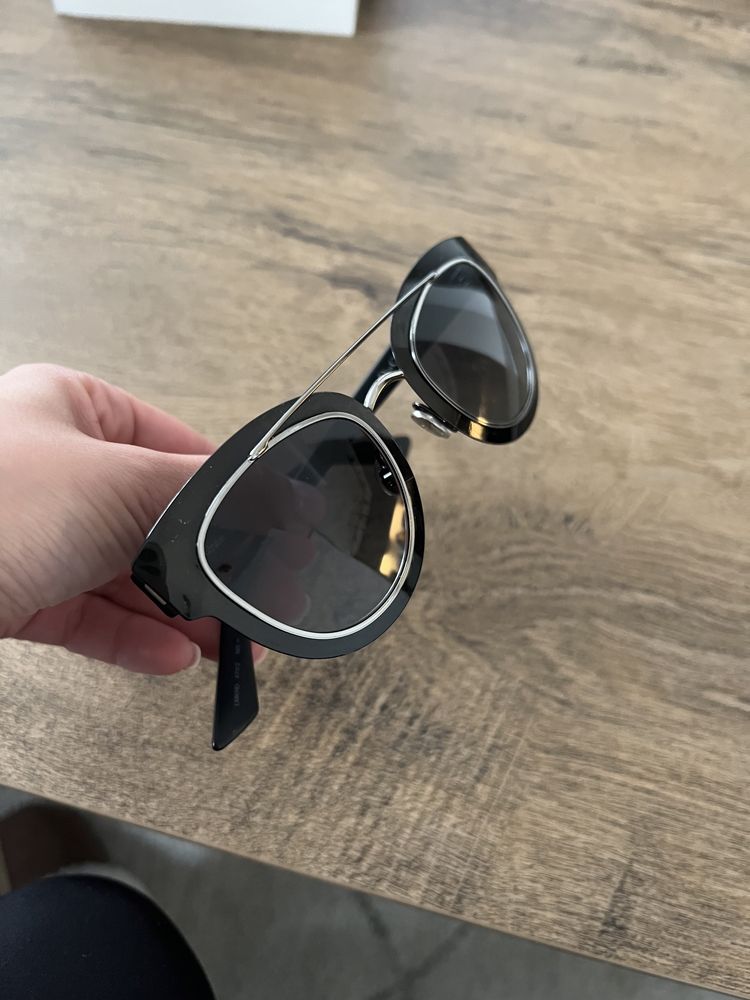 Слънчеви очила “Christian Dior”
