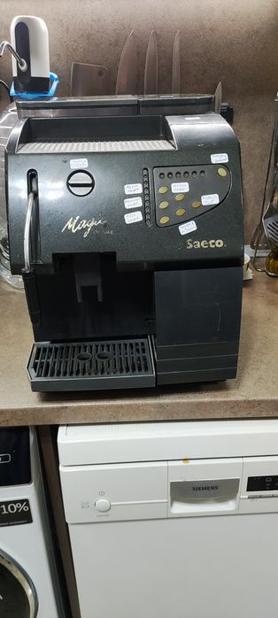 Кафе автомат Saeco