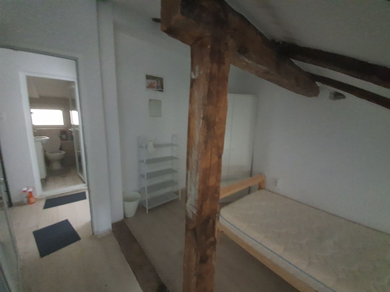 Дава се под наем  в София, Център - 13 кв.м за 163.2 € - Снимка #3