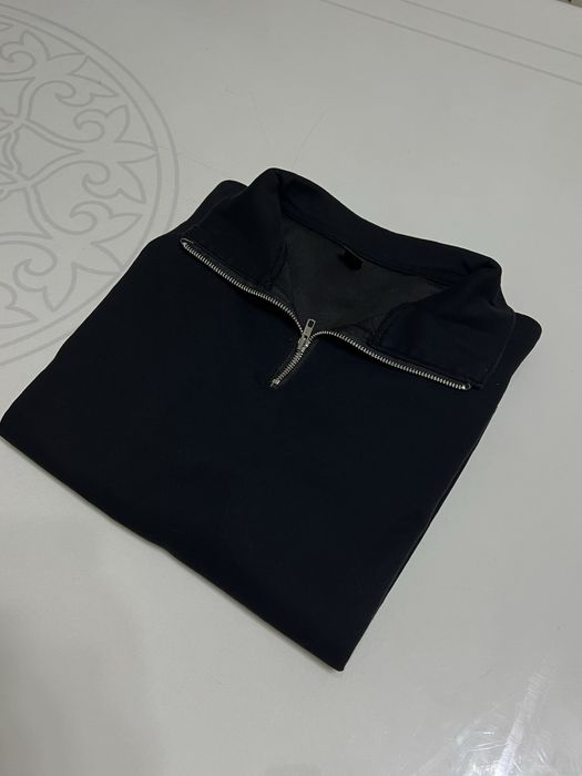 Полузамок черный