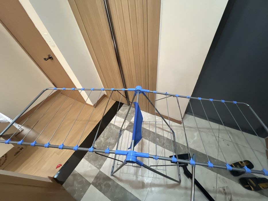 Сушилка и вешалка