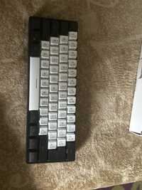 Tastatura Pe Membrana cu RGB
