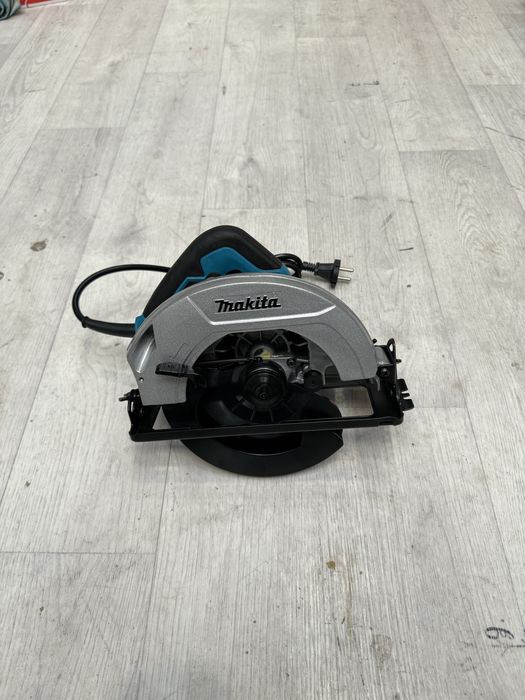 Пчелка Makita 185mm