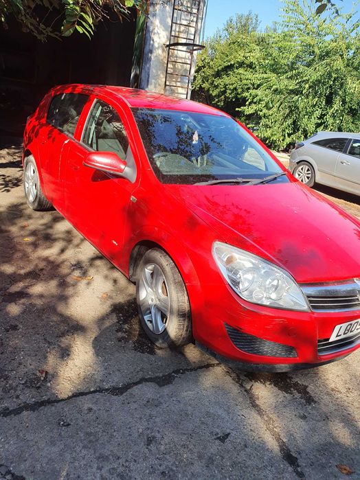 Fata completa / Piese dezmembrariOpel Astra H facelift 1.6  Z16xer