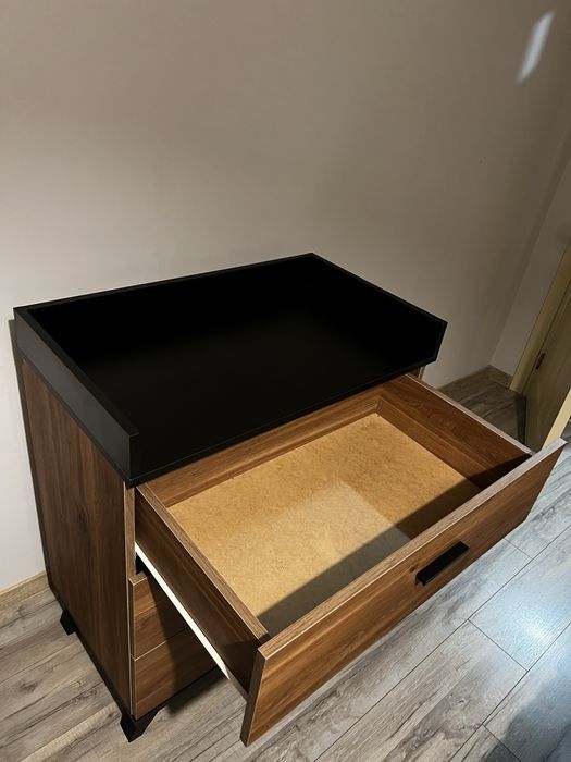 Скрин + огледало + 2x нощни шкафчета