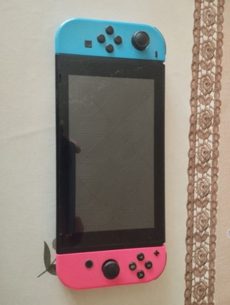 Nintendo switch 2 ревизии срочно продам