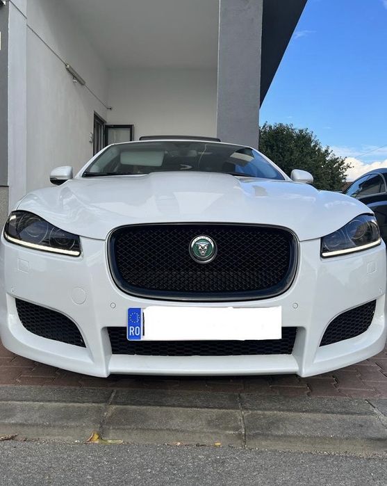 Jaguar XF 2.2 D trapa/ piele