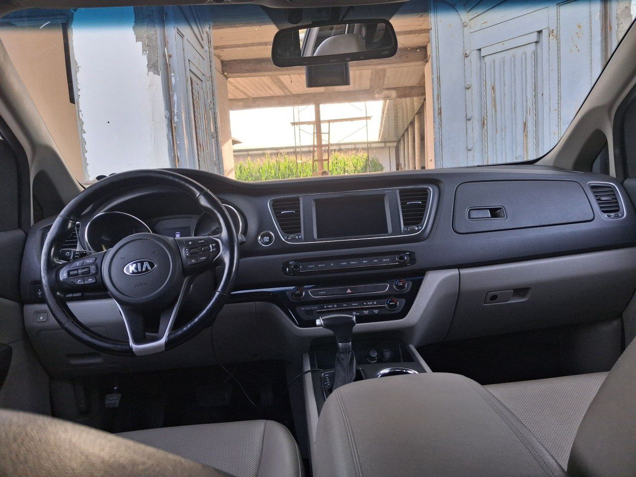 Продаётся Kia carnival 2019