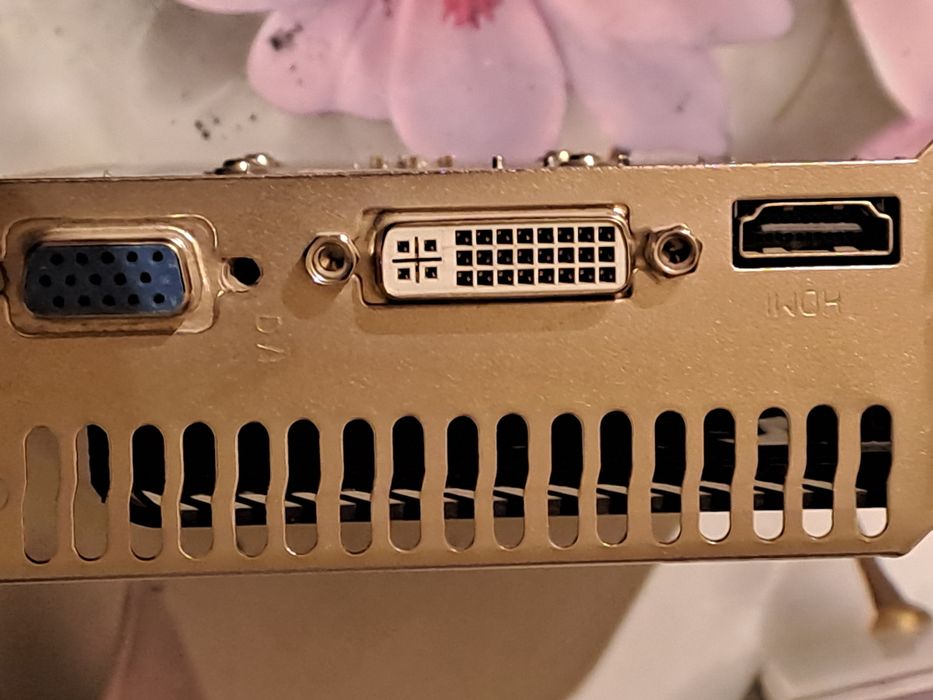 Продаётся видеокарта