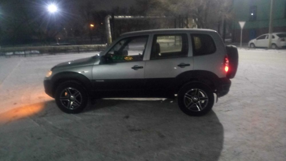 Продам автомобиль Нива Шевроле