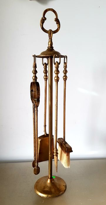 Carafa/ustensile semineu vechi din bronz și alamă