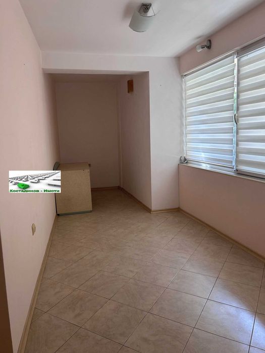 Офис в гр.Пловдив - кв. Каменица 1