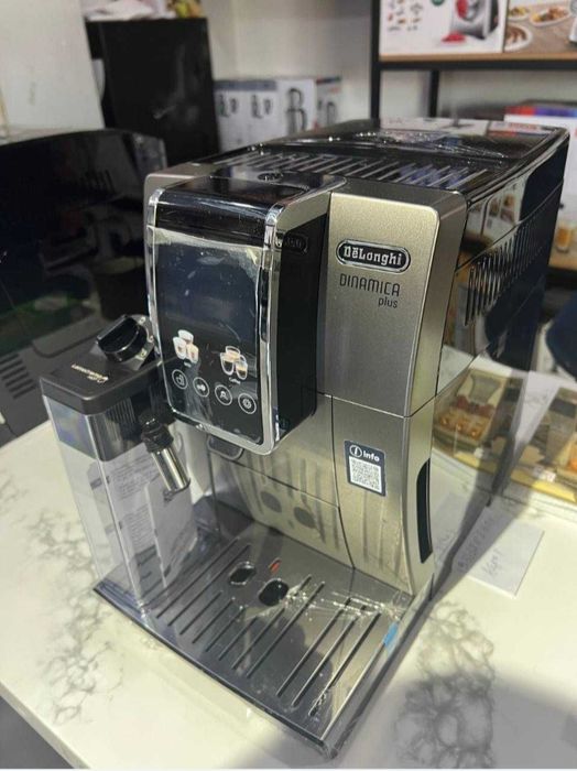 Кофемашина DeLonghi Rivelia.Есть все модели. Доставка бесплатная