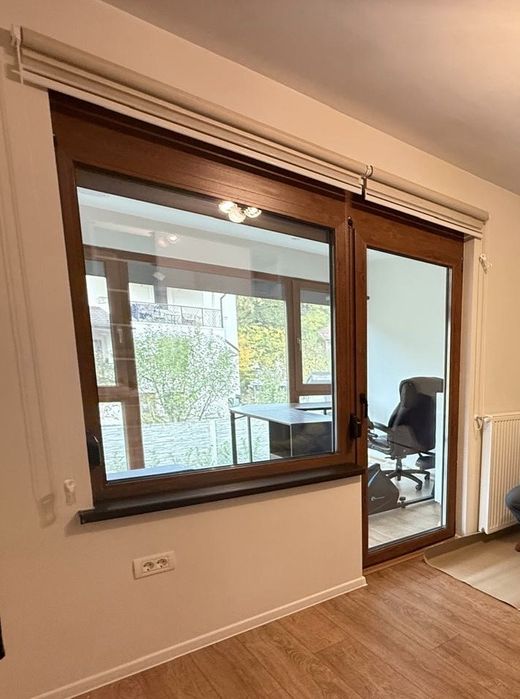 Vand geam si usa termopan triplu 48 si tamplarie Komerling 76 + rulou