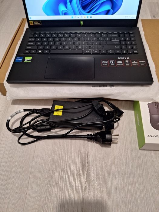 Laptop Acer Gaming 15.6 , Nitro  V15 ANV15-51, Rucsac Acer, Mouse Acer