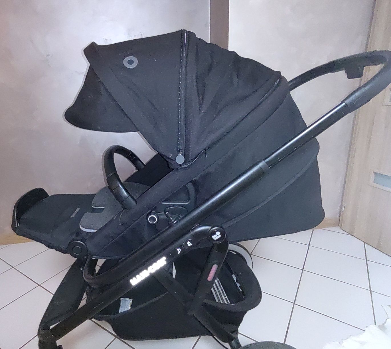 Maxi Cosi Lila XP 2020 бебешка количка 0 - 36 м.