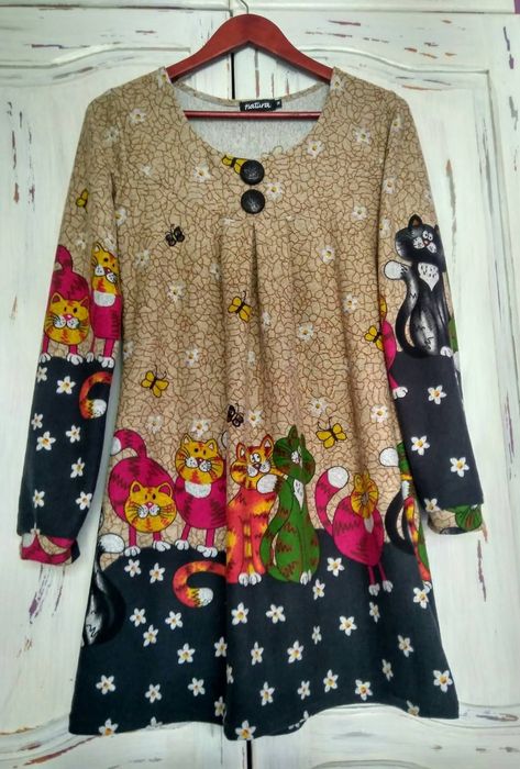 Дизайнерска рокля Natura, нова, без етикет, размер М