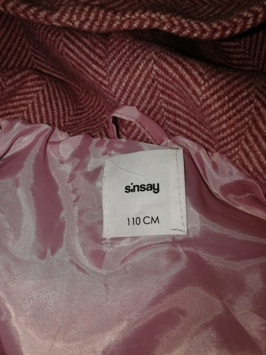 Hăinuțe fetite, hăinuțele sunt noi sau purtate o singura data