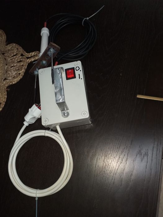 Asomator electric pentru porci