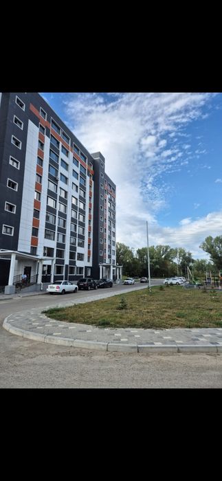 Сдам полуторку район драм театра