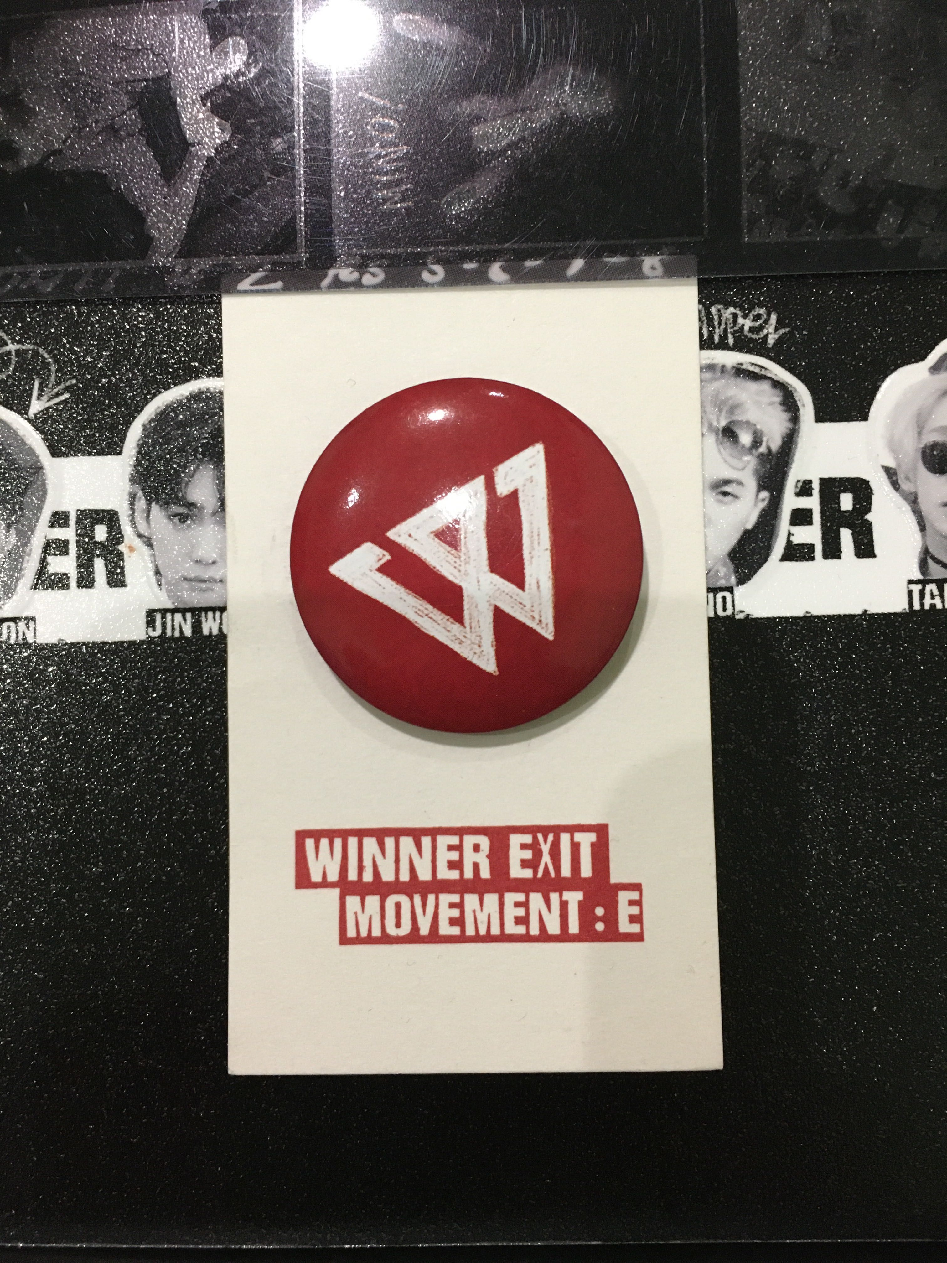 Kpop album: WINNER: EXIT:E